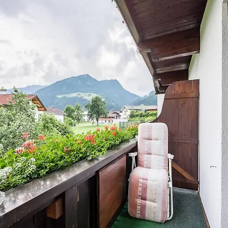Vintage Apartment In F Gen Near Ski Area Fuegen Exterior photo