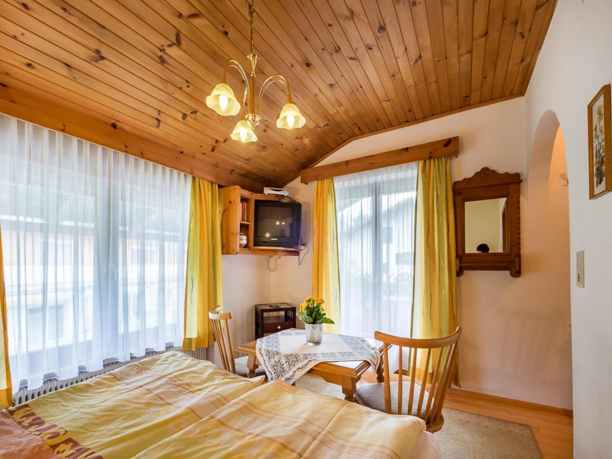 Apartament Vintage In F Gen Near Area